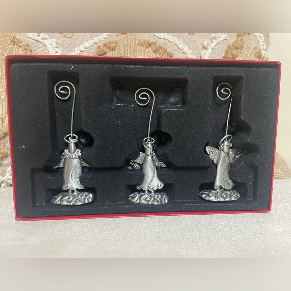 NWOT St. Nicholas Square Set of 3 Angel Photo Holders